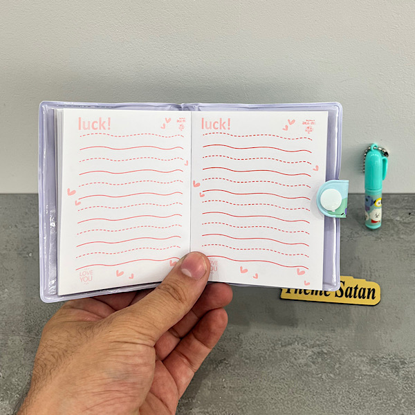 عکس شماره:0 , دفترچه یادداشت دکمه دار با خودکار کد 365