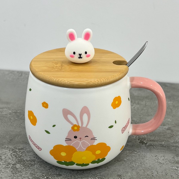 عکس اصلی ماگ سرامیکی درب چوبی طرح خرگوش کد 450