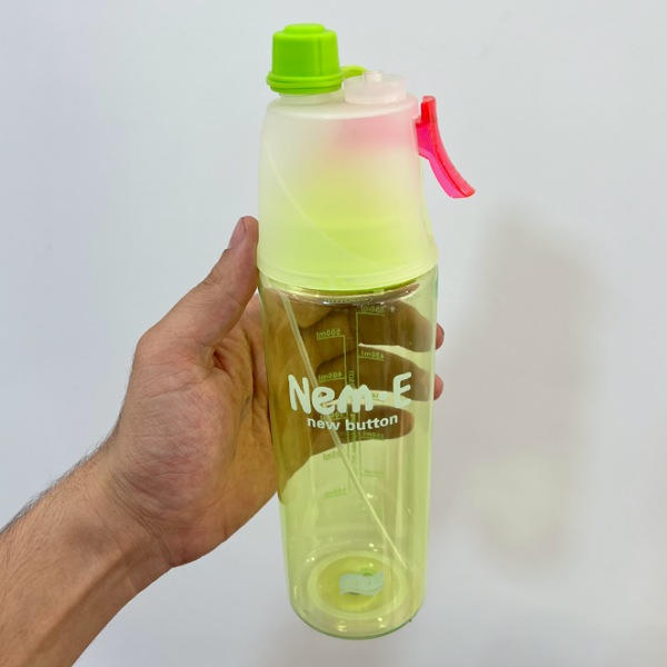 عکس شماره:4 , قمقمه آب اسپری دار نشکن کد 512