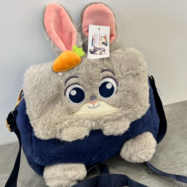 عکس شماره:2 , کیف دوشی و کوله پشتی پولیشی خرگوشی کد 655