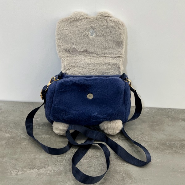 عکس شماره:1 , کیف دوشی و کوله پشتی پولیشی خرگوشی کد 655