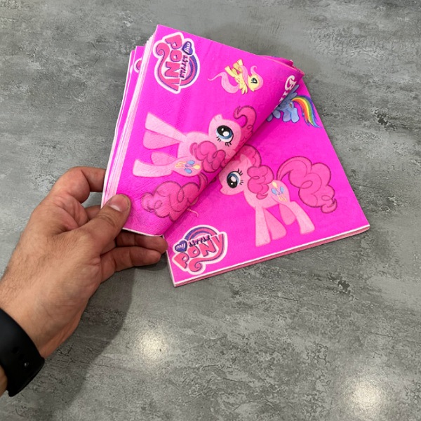 عکس شماره:2 , دستمال کاغذی پذیرایی طرح دار کد 681