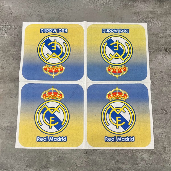 عکس شماره:1 , دستمال کاغذی پذیرایی طرح دار کد 682