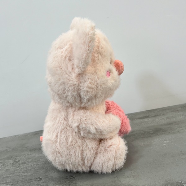 عکس شماره:1 , عروسک مدل خوک قلب به دست ارتفاع 35 سانتی متر کد 887