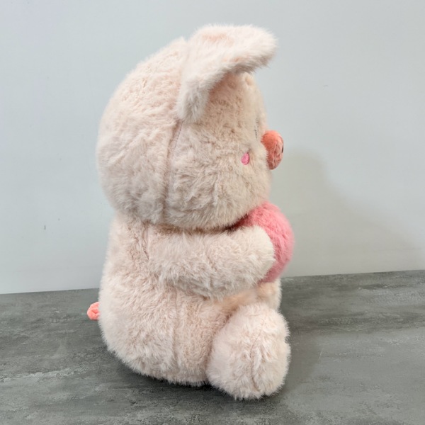 عکس شماره:1 , عروسک مدل خوک قلب به دست ارتفاع 45 سانتی متر کد 888