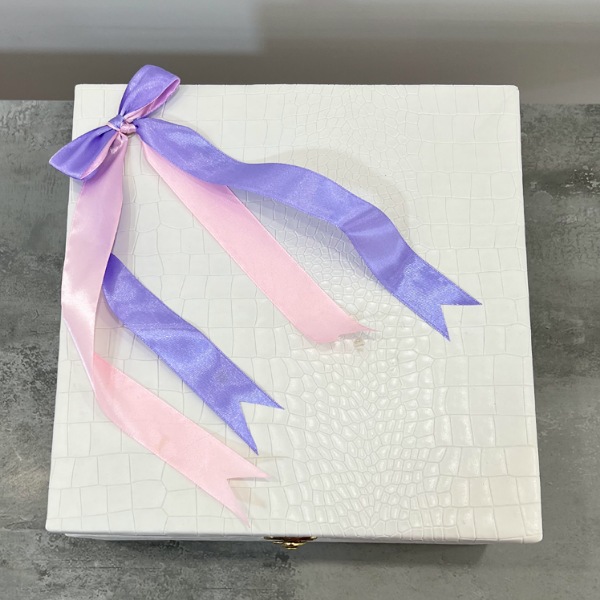 عکس شماره:4 , باکس هدیه پک کلینیک اورجینال کد 889