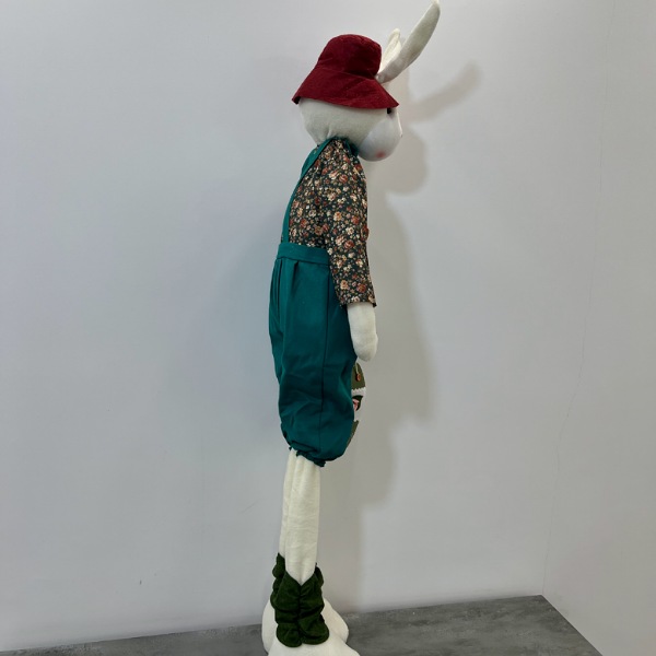 عکس شماره:1 , عروسک مدل خرگوش پسر پا تلسکوپی ارتفاع 120 سانتی متر کد 906