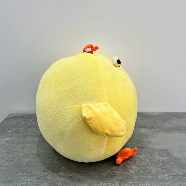 عکس شماره:0 , عروسک مدل جوجه چشم قلمبه ارتفاع 55 سانتی متر کد 939