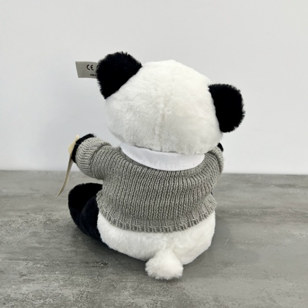 عکس شماره:3 , عروسک مدل پاندا با لباس بافتنی ارتفاع  25 سانتی متر کد 961
