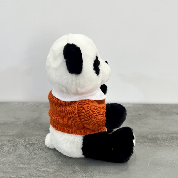 عکس شماره:2 , عروسک مدل پاندا با لباس بافتنی ارتفاع 25 سانتی متر کد 962