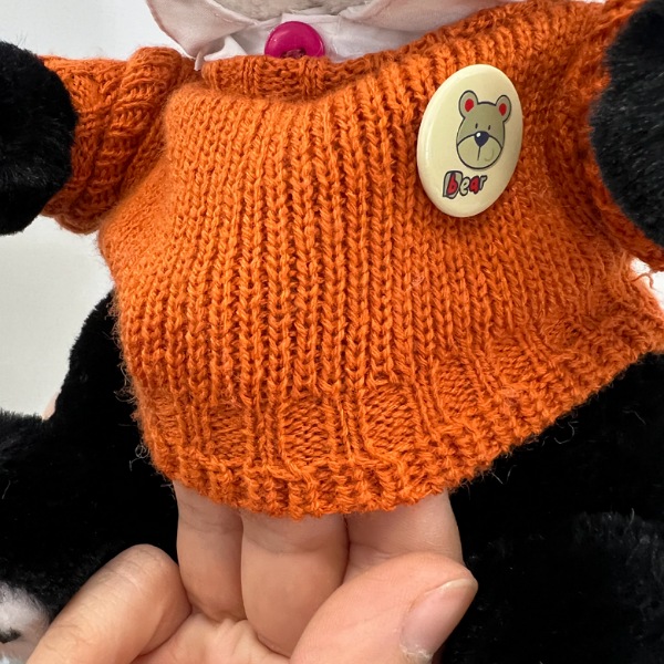 عکس شماره:3 , عروسک مدل پاندا با لباس بافتنی ارتفاع 25 سانتی متر کد 962