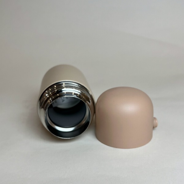 عکس شماره:1 , تراول ماگ کپسولی UWa کد 1084