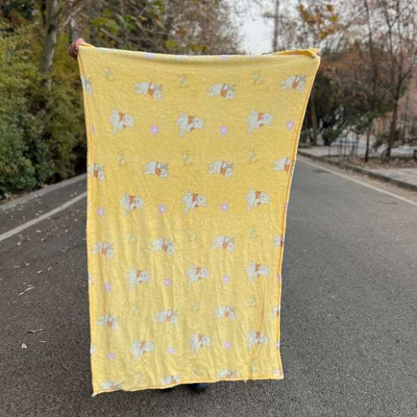 عکس شماره:1 , عروسک پتو بالشتی خرس پو ارتفاع 20 سانتی متر کد 1206
